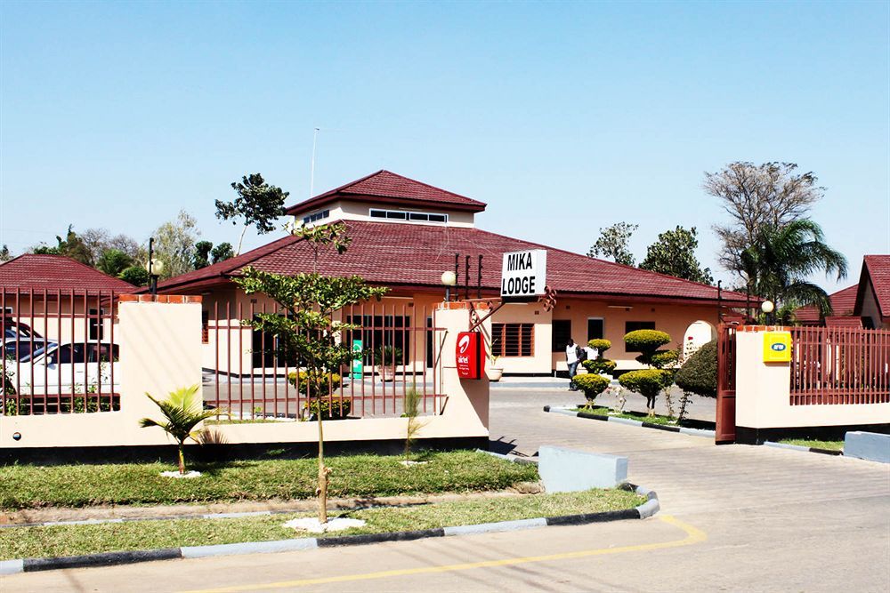 Mika Lodge Lusaka Exterior photo